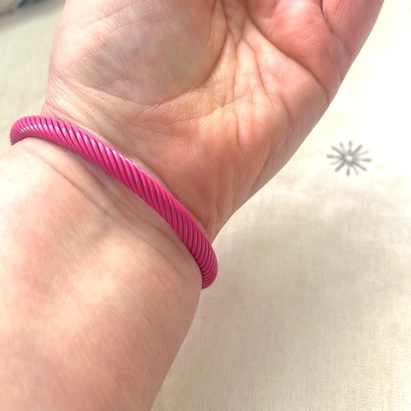 Matte Pink Twisted Cable Bangle Cuff Bracelet with Pearl Ends - Picture 7 of 8